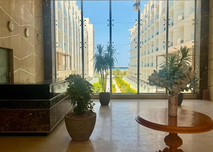 Alessia Luxury Beachfront - Stunning Panoramic Red Sea View, 74 Sqm * Hurghada